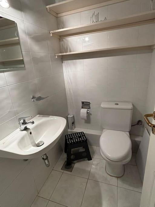 Appartement Avec Vue Aegina Exterior foto